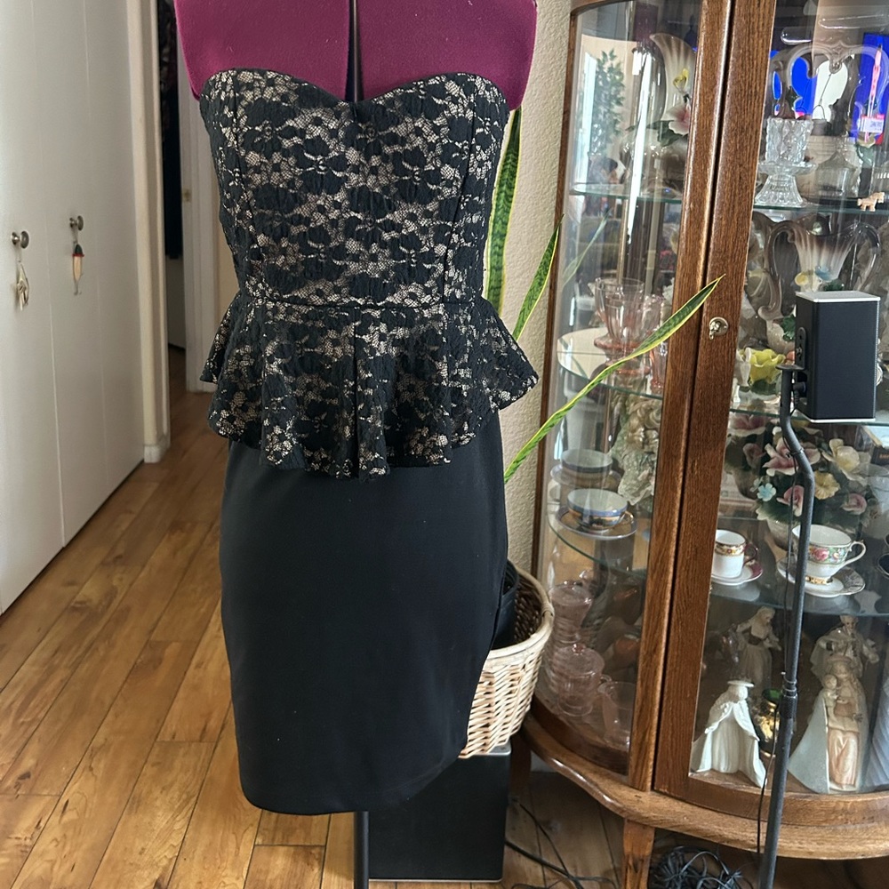 Strapless Dress. Nude Top With Black Over Lace. Waist Down Is All Black. Size S
